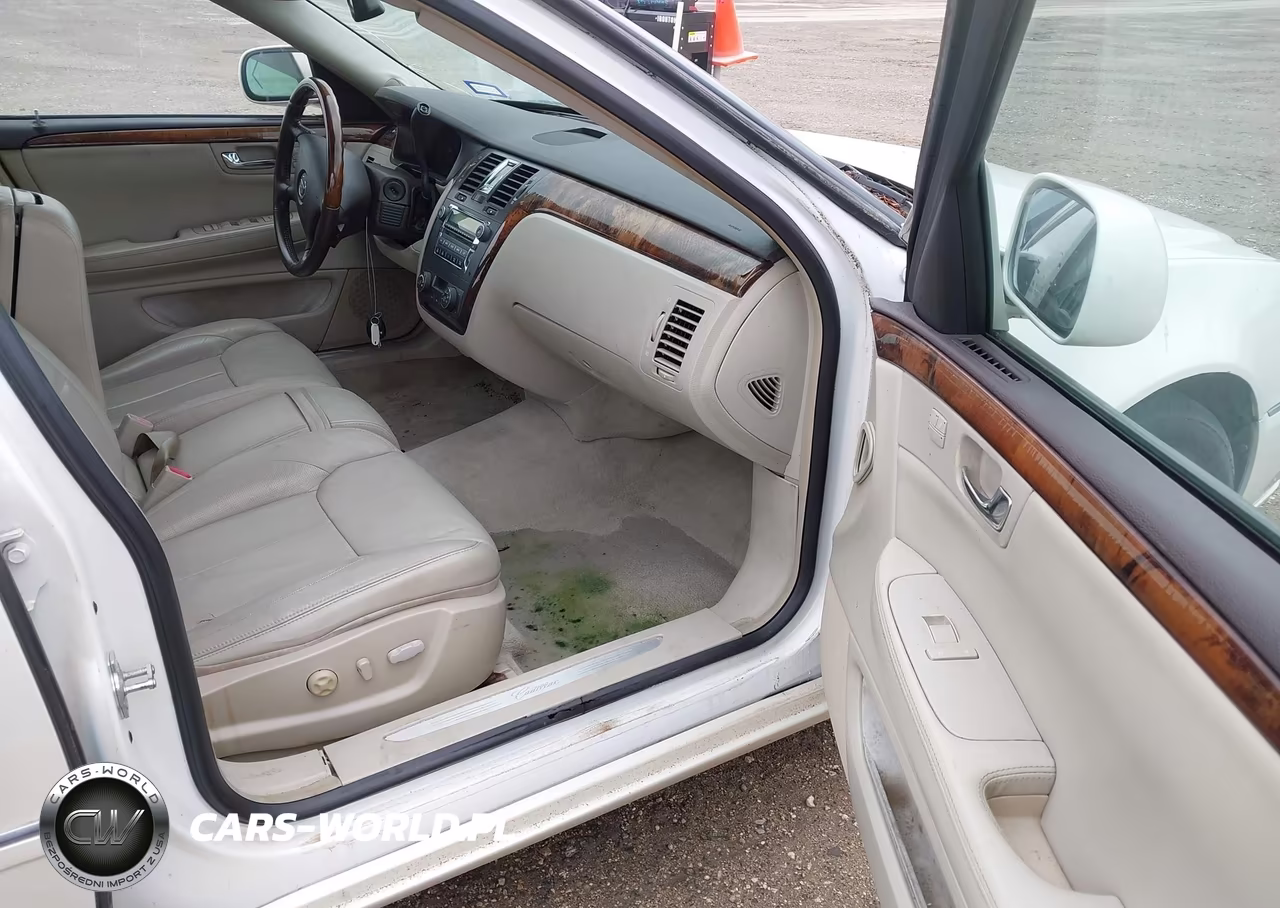 2010 Cadillac Dts Luxury Collection VIN:1G6KD5EY5AU107941 - 5