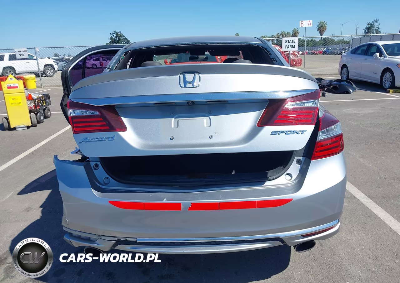 2017 Honda Accord Sport VIN:1HGCR2F56HA031472 - 16