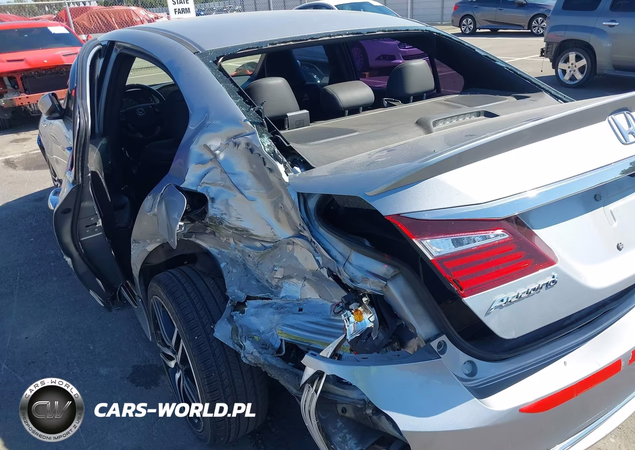 2017 Honda Accord Sport VIN:1HGCR2F56HA031472 - 6