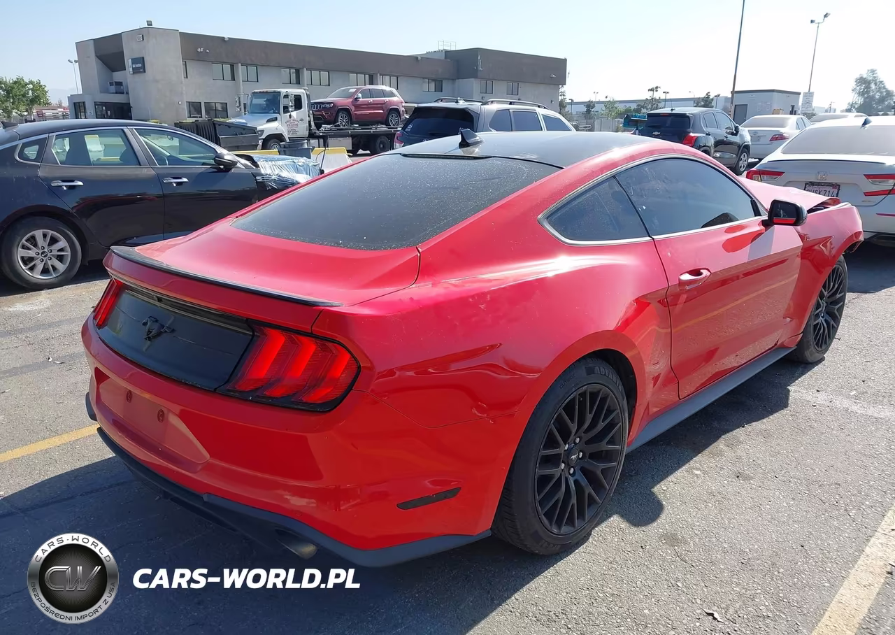2021 Ford Mustang Ecoboost Premium Fastback VIN:1FA6P8TH2M5150115 - 4
