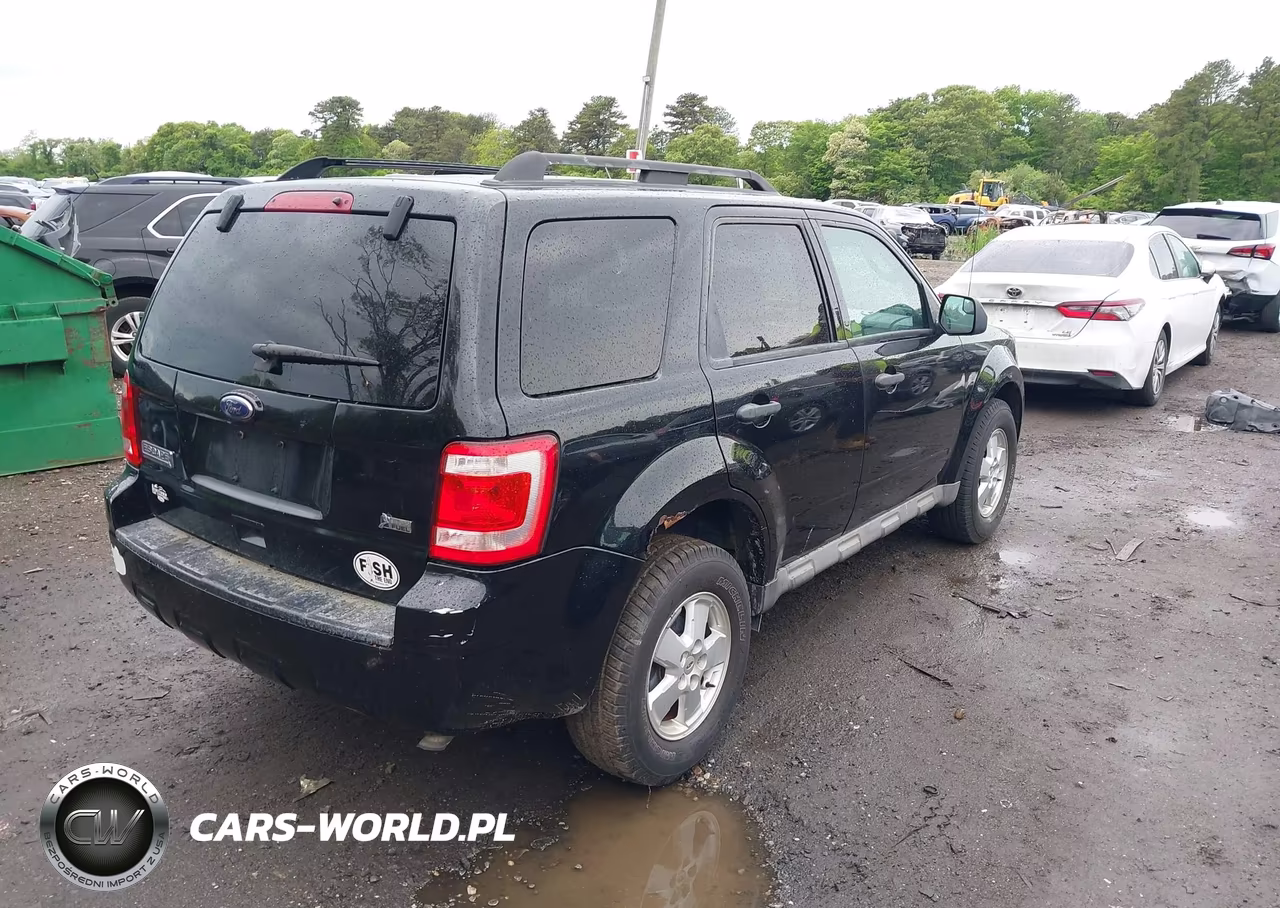 2010 Ford Escape Xlt VIN:1FMCU9DG1AKC96614 - 4