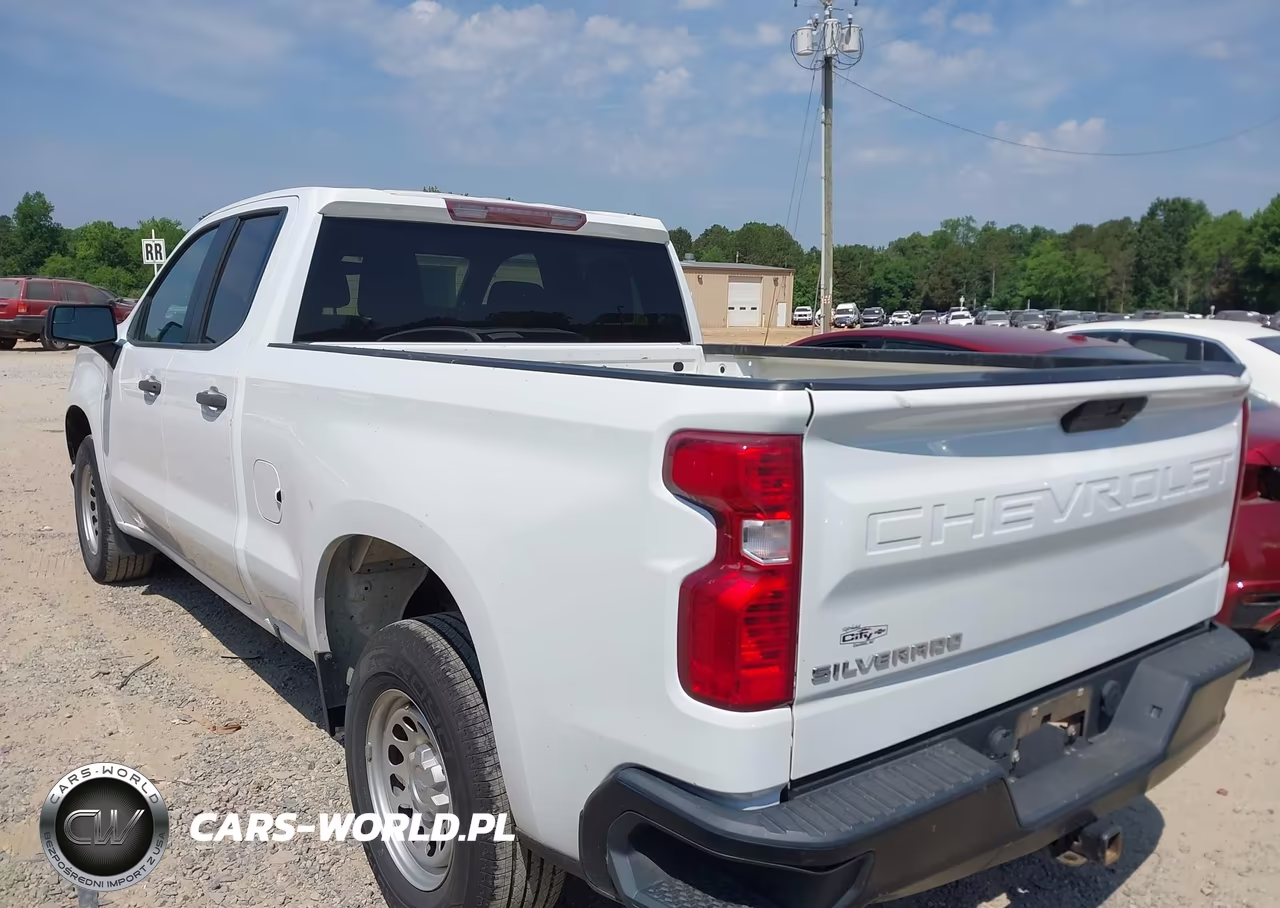 2019 Chevrolet Silverado 1500 Work Truck VIN:1GCRWAEH1KZ392558 - 3