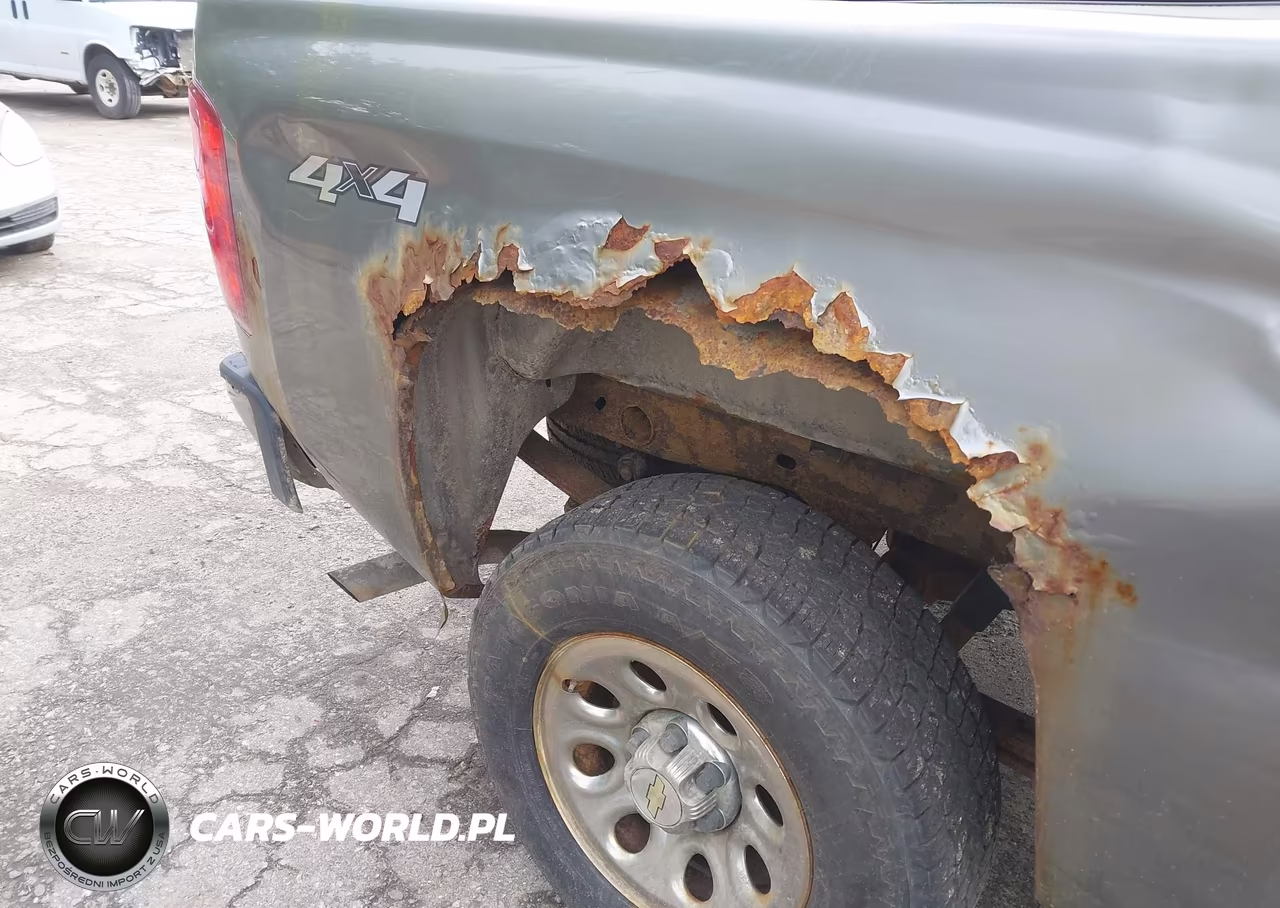 2012 Chevrolet Silverado 1500 Ls VIN:1GCRKREA1CZ229424 - 13