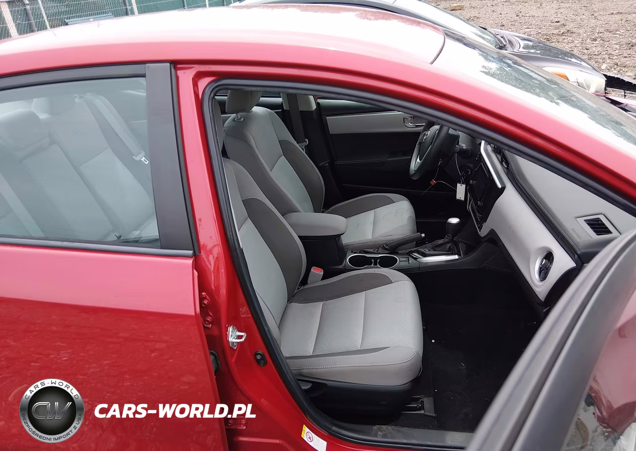 2018 Toyota Corolla Le VIN:2T1BURHE1JC015373 - 5