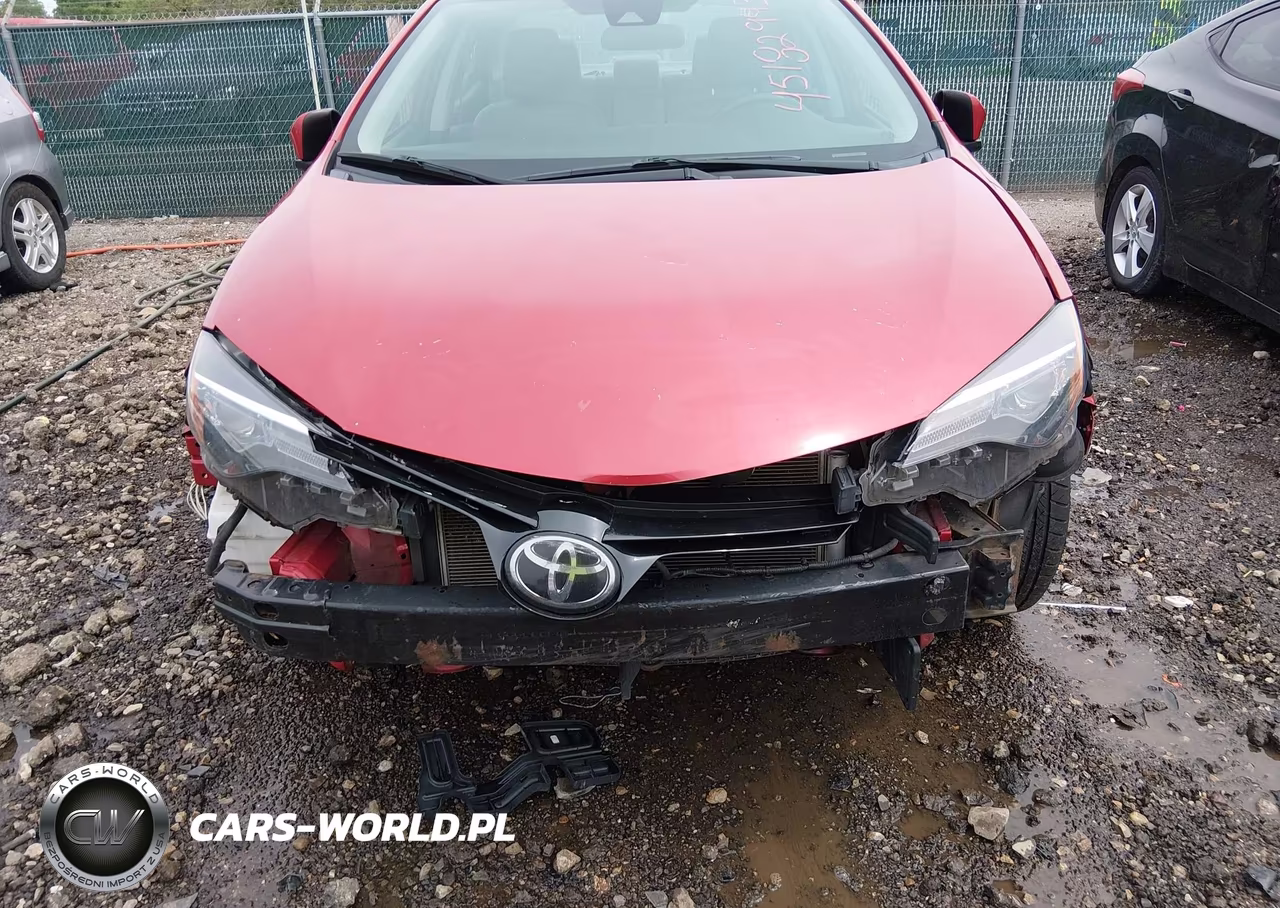 2018 Toyota Corolla Le VIN:2T1BURHE1JC015373 - 6