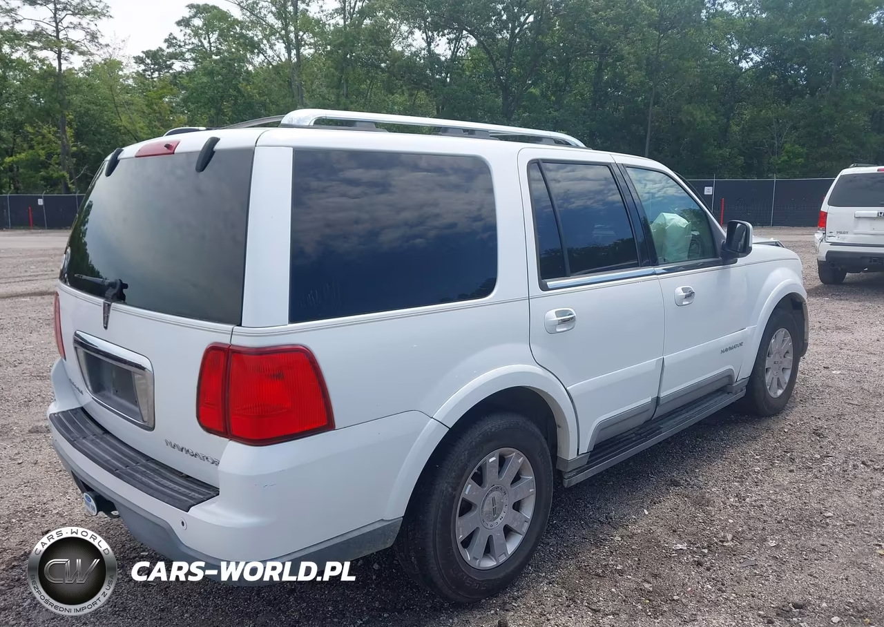 2004 Lincoln Navigator VIN:5LMFU27RX4LJ41170 - 4