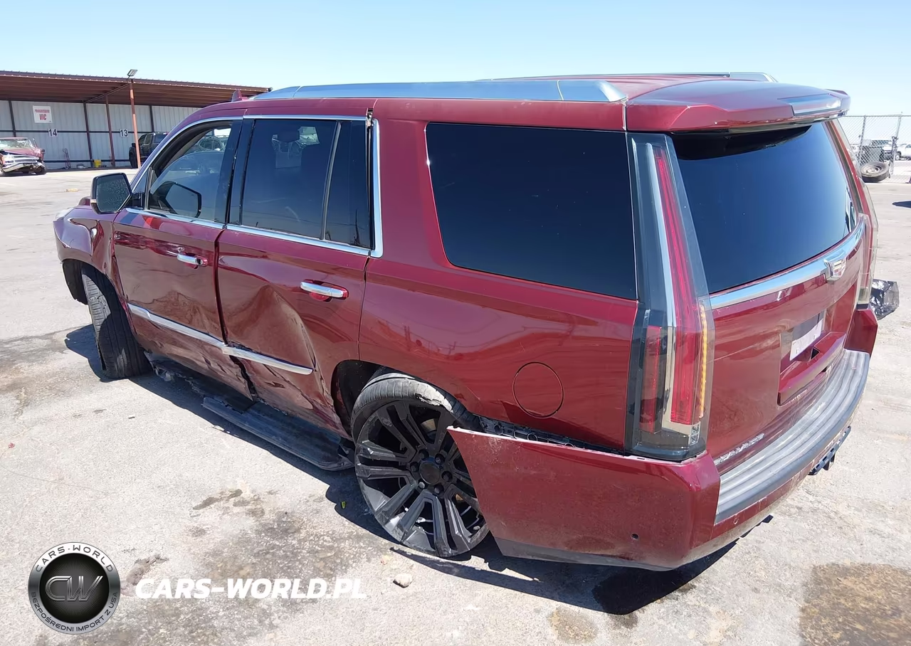 2018 Cadillac Escalade Luxury VIN:1GYS4BKJ7JR144683 - 3