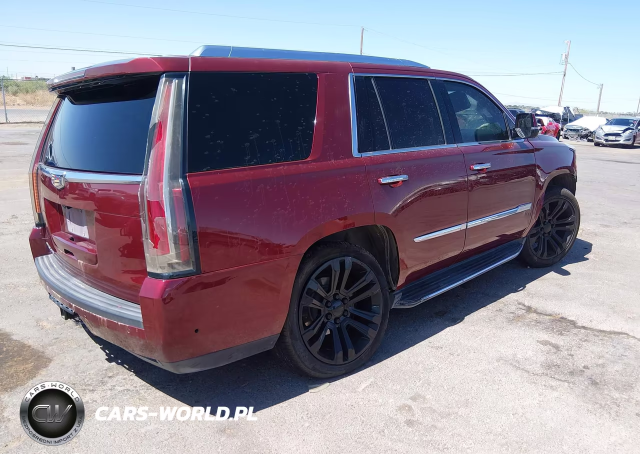 2018 Cadillac Escalade Luxury VIN:1GYS4BKJ7JR144683 - 4