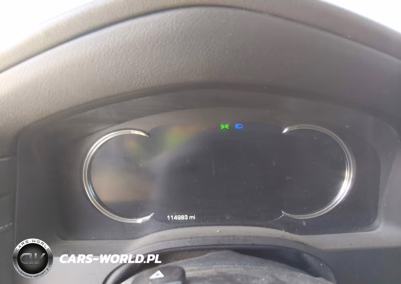 2018 Cadillac Escalade Luxury VIN:1GYS4BKJ7JR144683 - 7