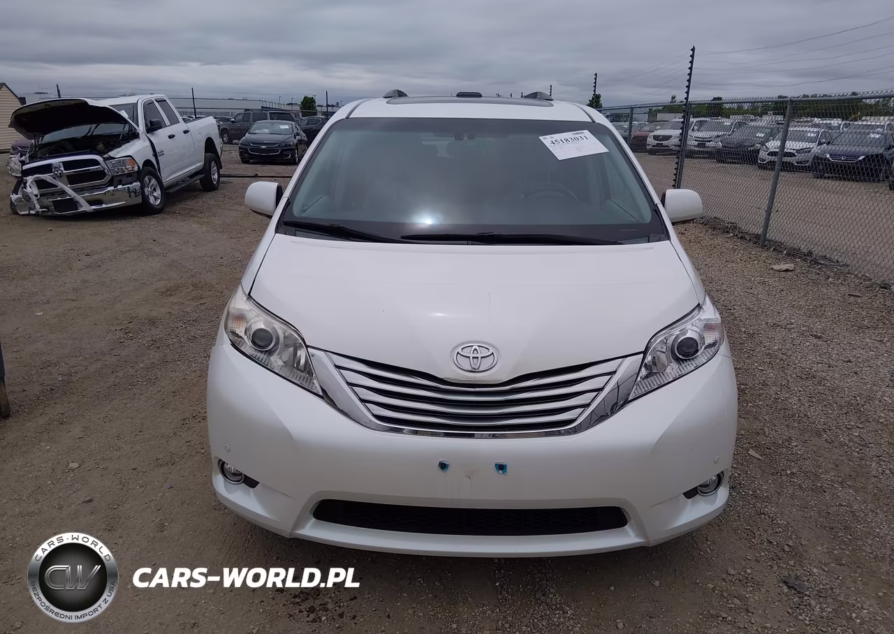 2012 Toyota Sienna Limited 7 Passenger VIN:5TDDK3DC2CS035724 - 12