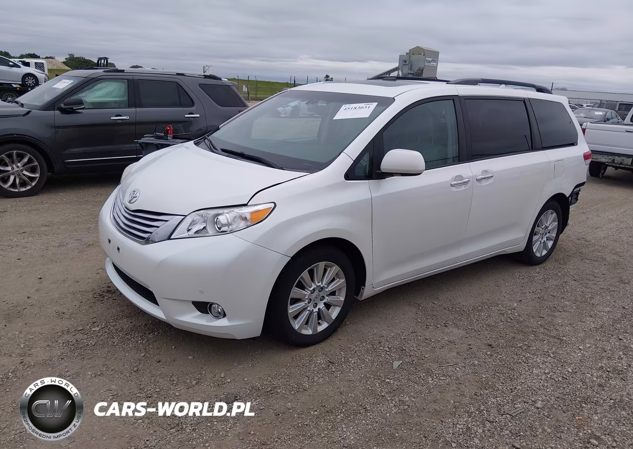 2012 Toyota Sienna Limited 7 Passenger VIN:5TDDK3DC2CS035724 - 2