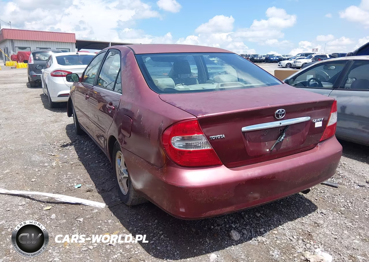 2003 Toyota Camry Le VIN:4T1BE32K93U250730 - 3