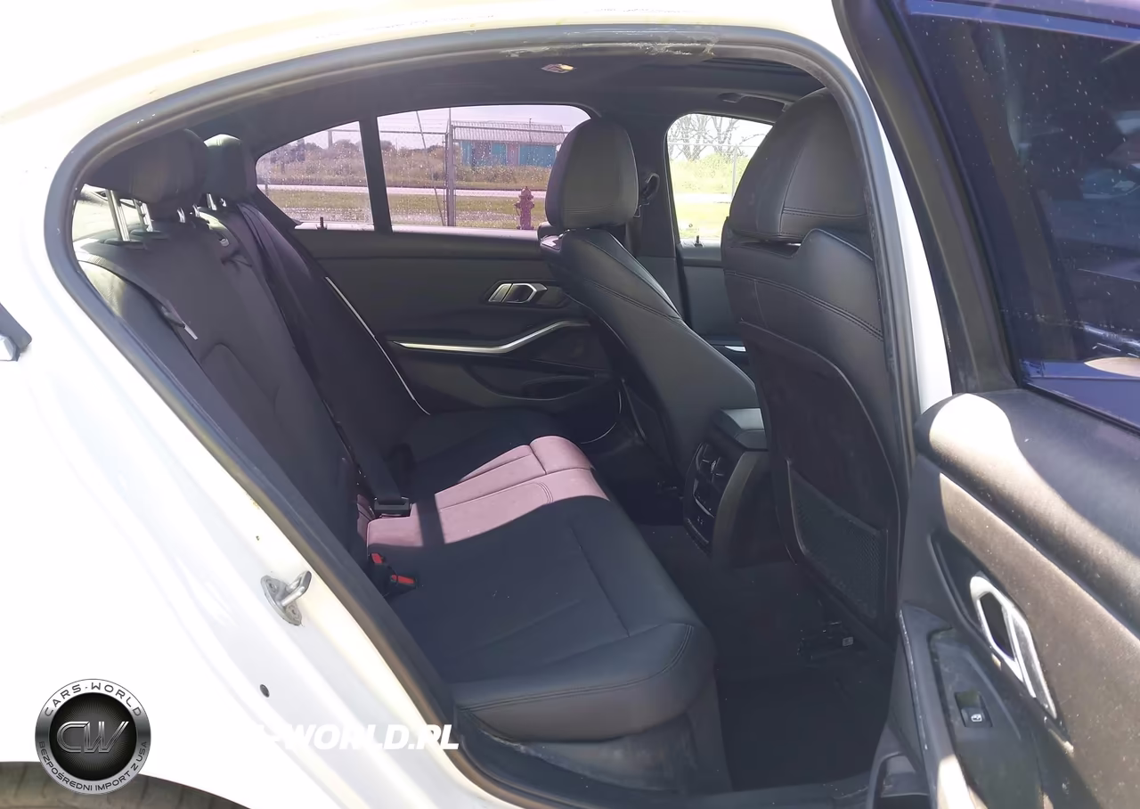2021 BMW 330I VIN:3MW5R1J02M8C00094 - 8