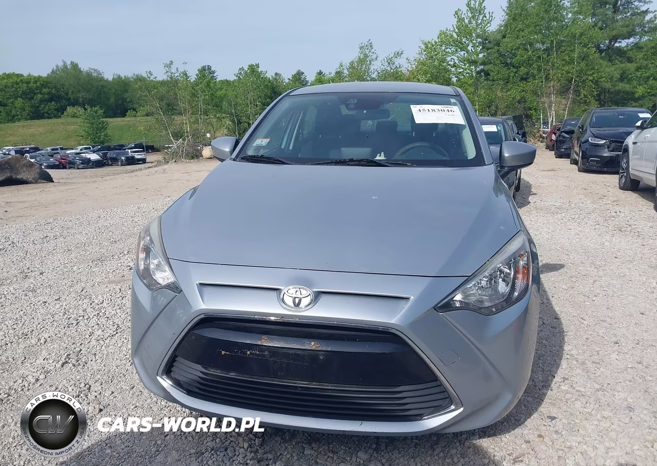 2018 Toyota Yaris Ia VIN:3MYDLBYV5JY318080 - 12