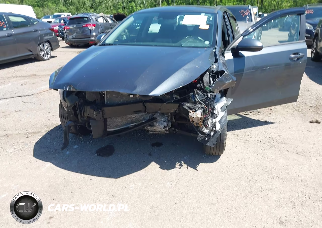 2023 Kia Forte Lxs VIN:3KPF24AD1PE536499 - 6