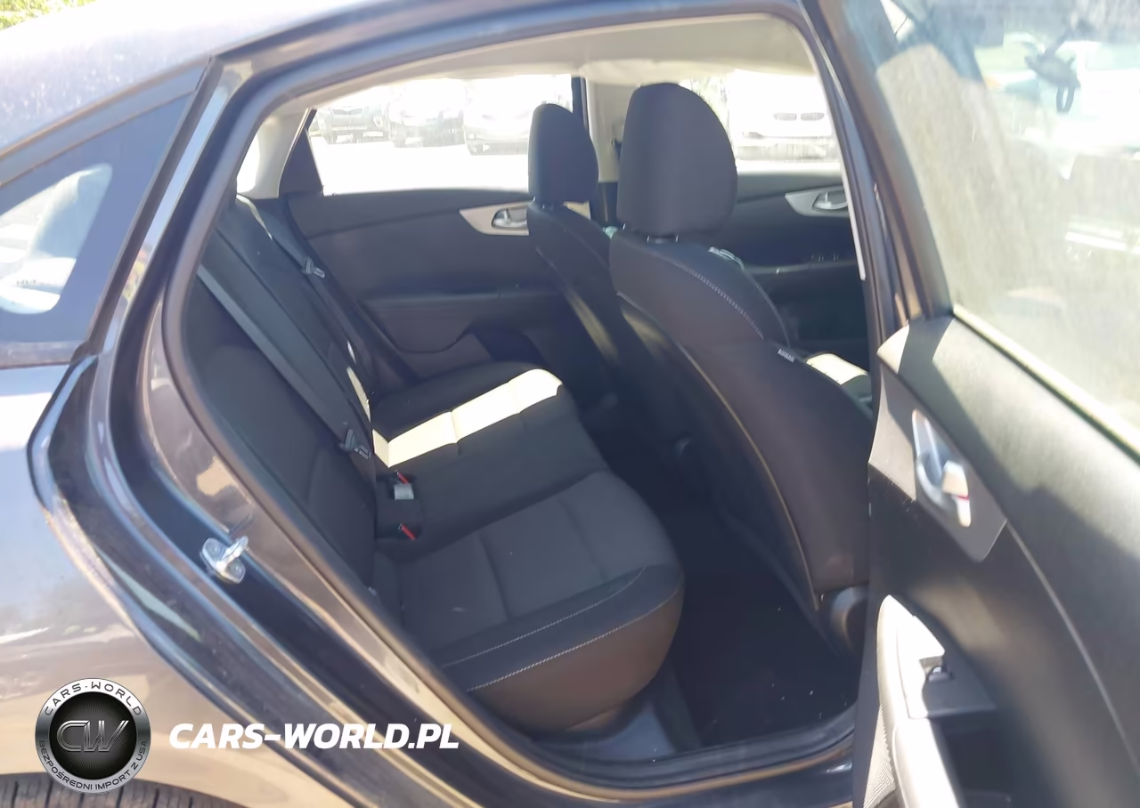 2023 Kia Forte Lxs VIN:3KPF24AD1PE536499 - 8