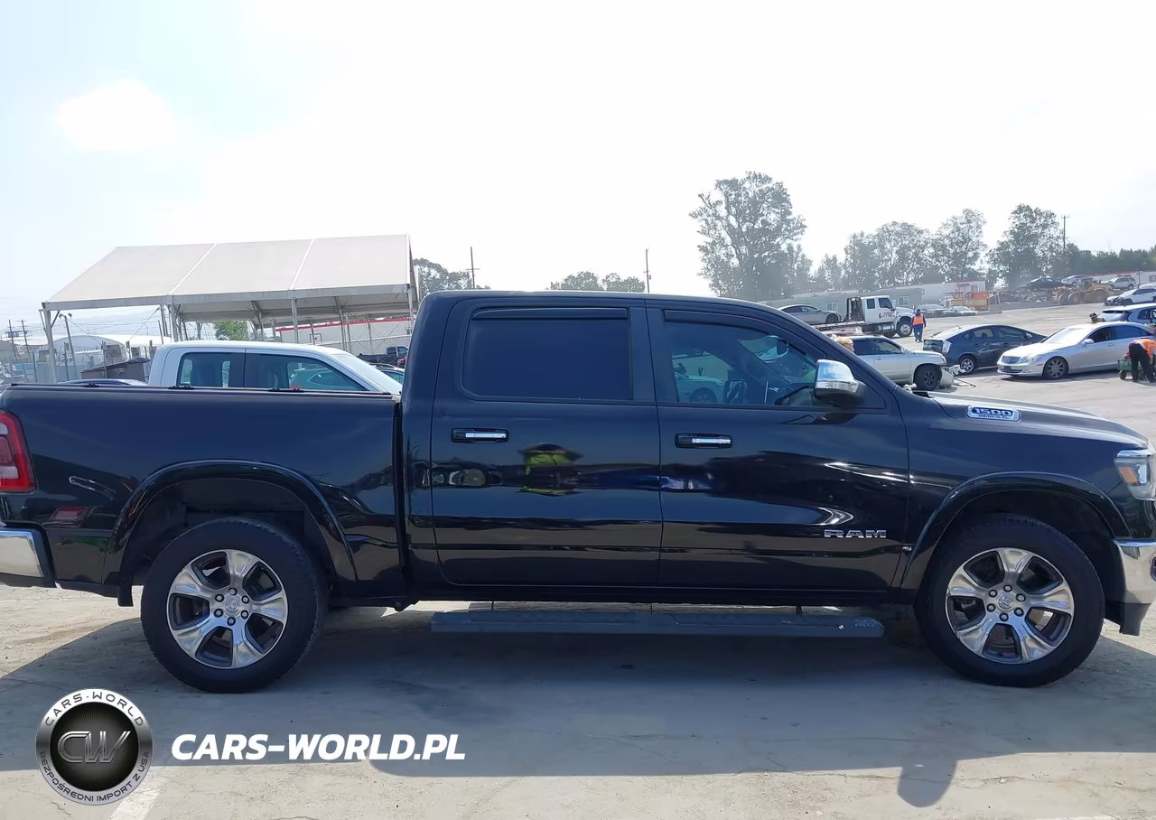2019 Ram 1500 Laramie 4X2 5'7 Box VIN:1C6RREJT3KN912945 - 13