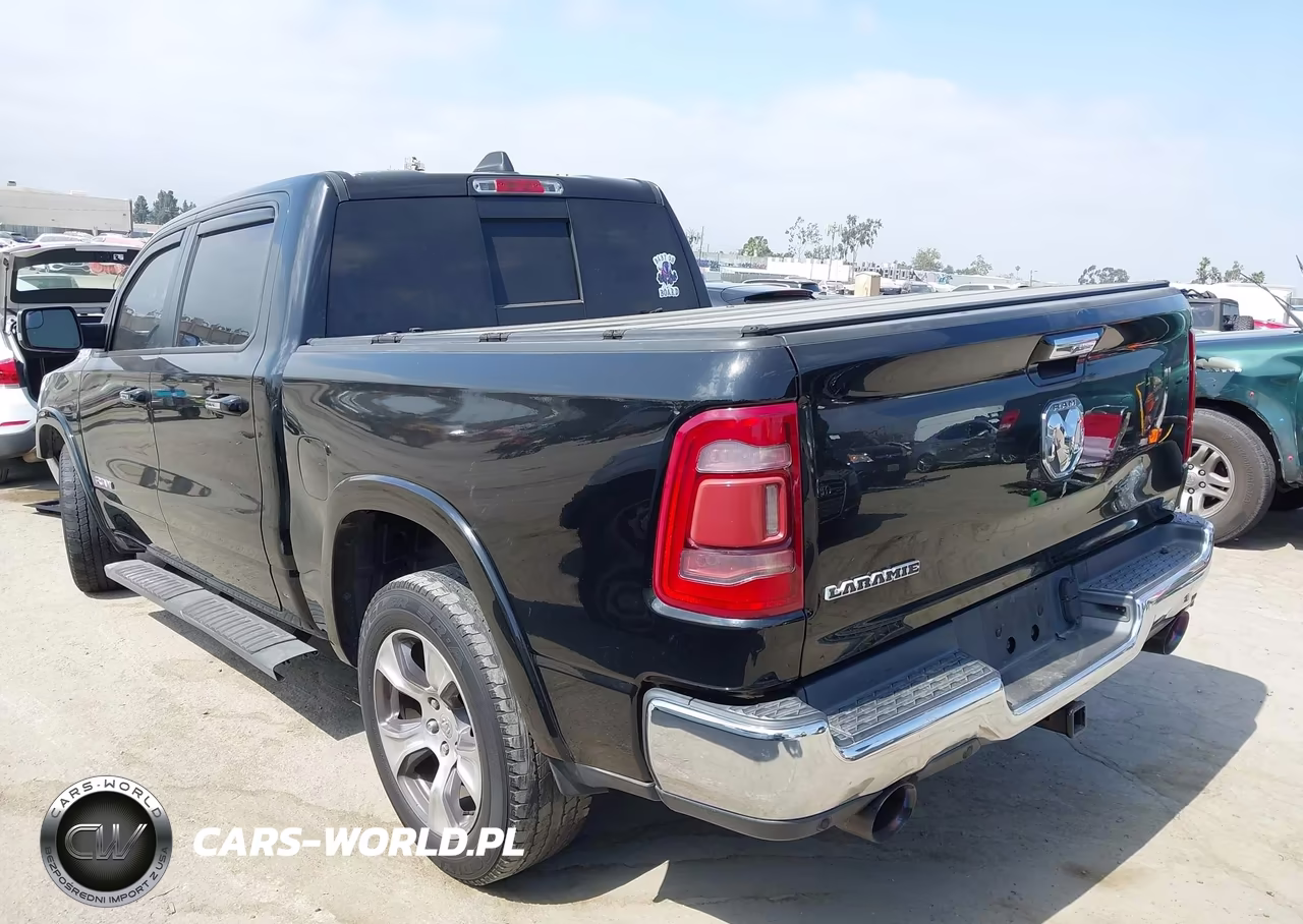 2019 Ram 1500 Laramie 4X2 5'7 Box VIN:1C6RREJT3KN912945 - 3
