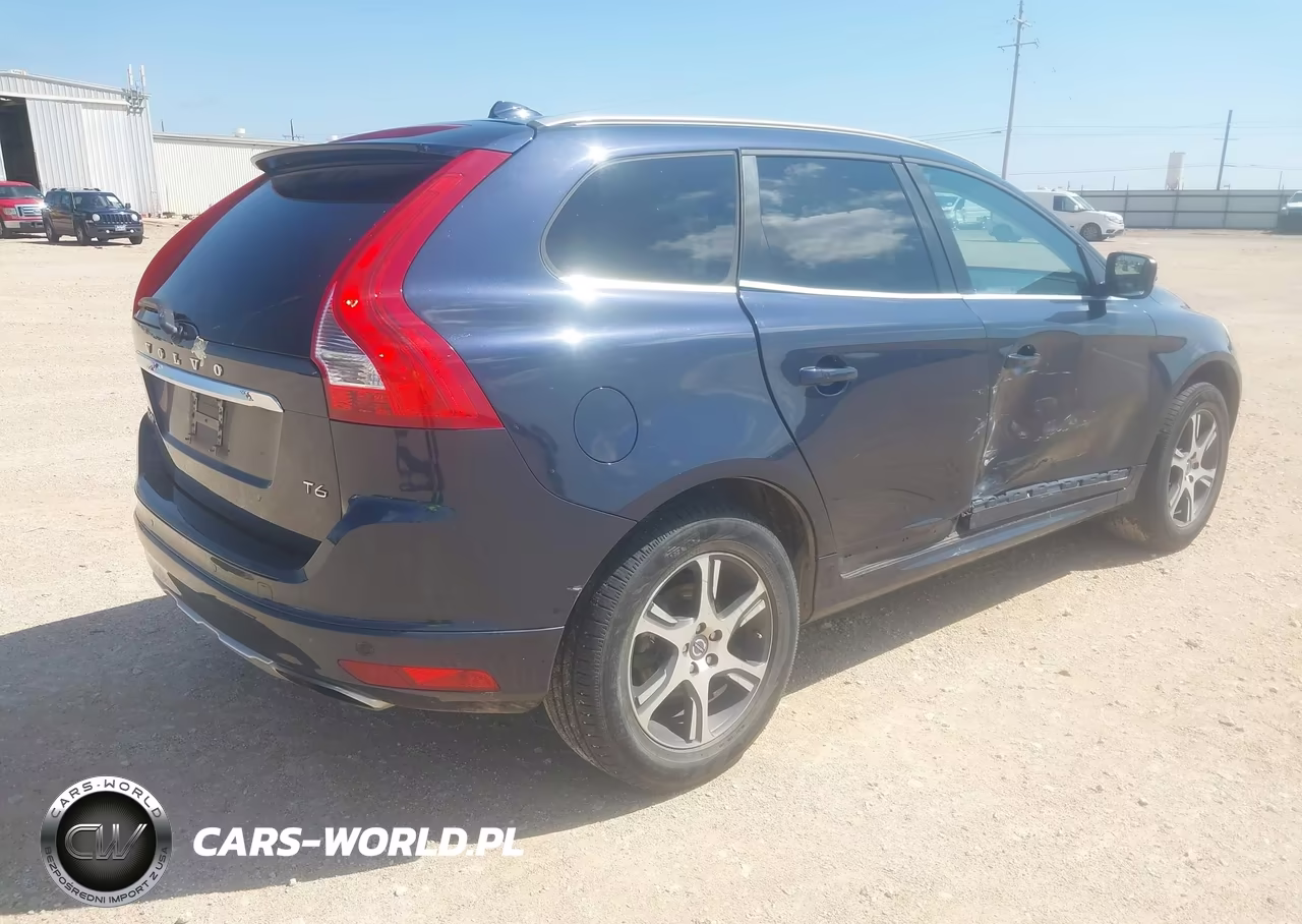 2015 Volvo Xc60 T6 Premier Plus VIN:YV449MDC9F2625350 - 4