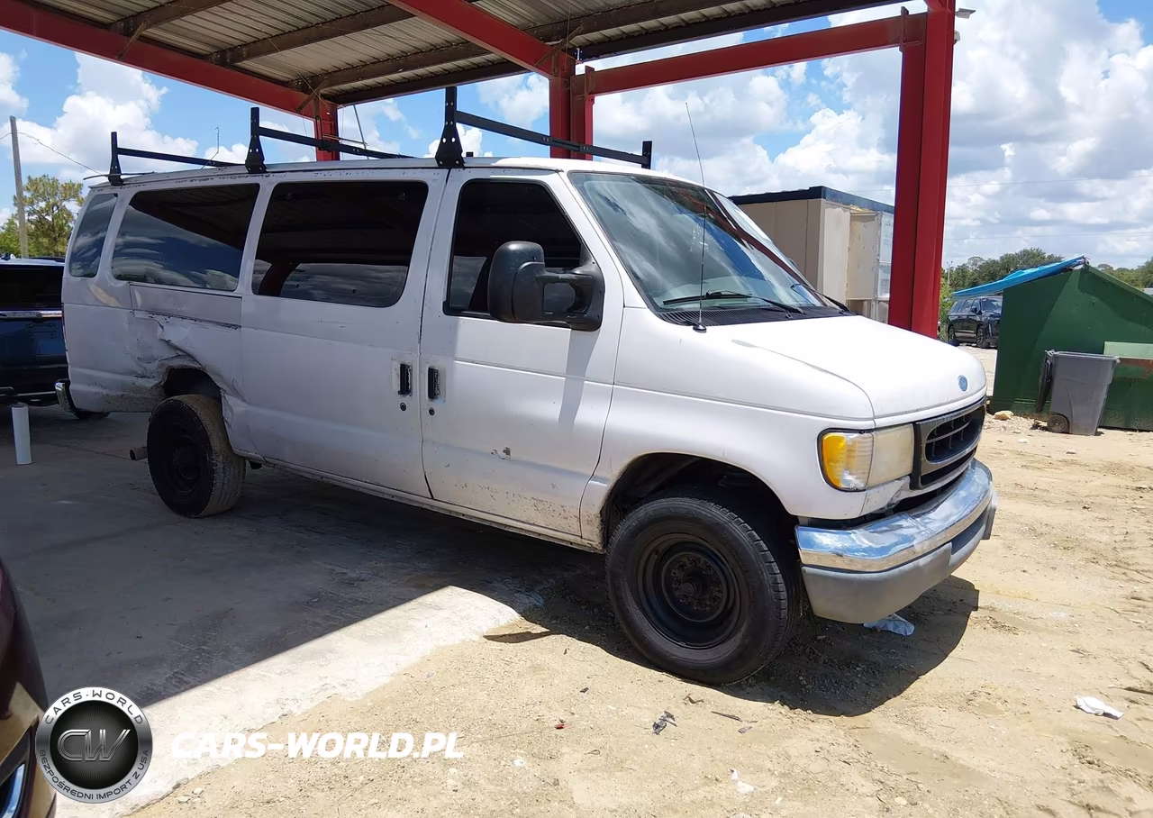 2001 Ford E-350 Super Duty