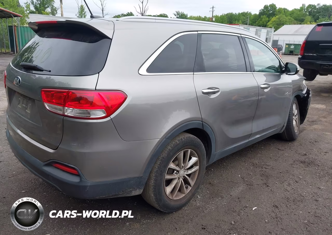 2017 Kia Sorento 2.4L Lx VIN:5XYPG4A34HG287049 - 4