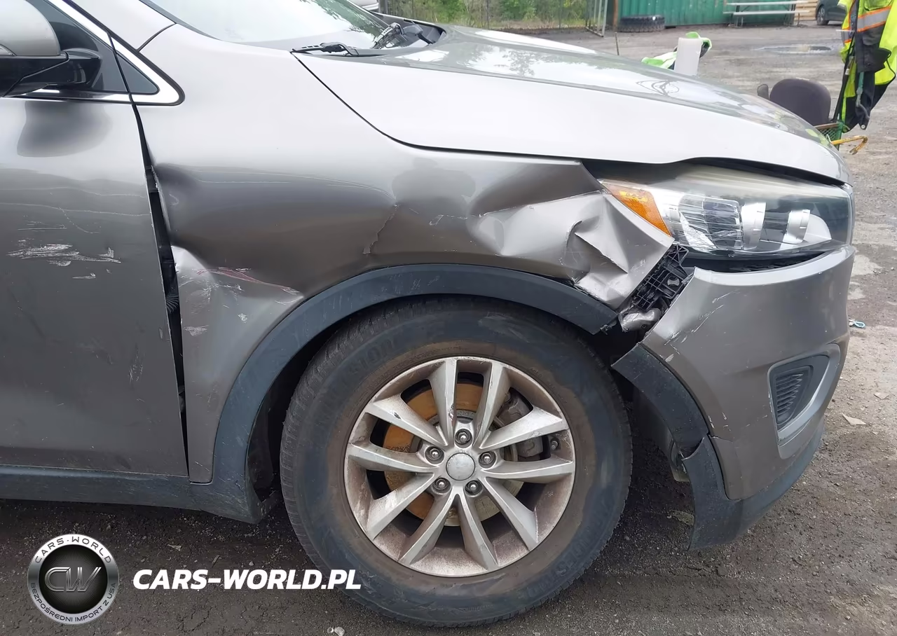 2017 Kia Sorento 2.4L Lx VIN:5XYPG4A34HG287049 - 6