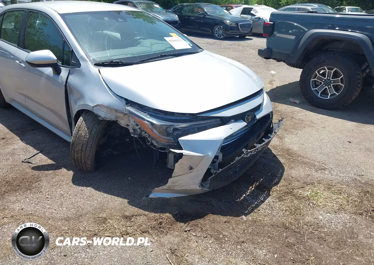 2020 Toyota Corolla Le VIN:5YFEPRAE2LP140061 - 6