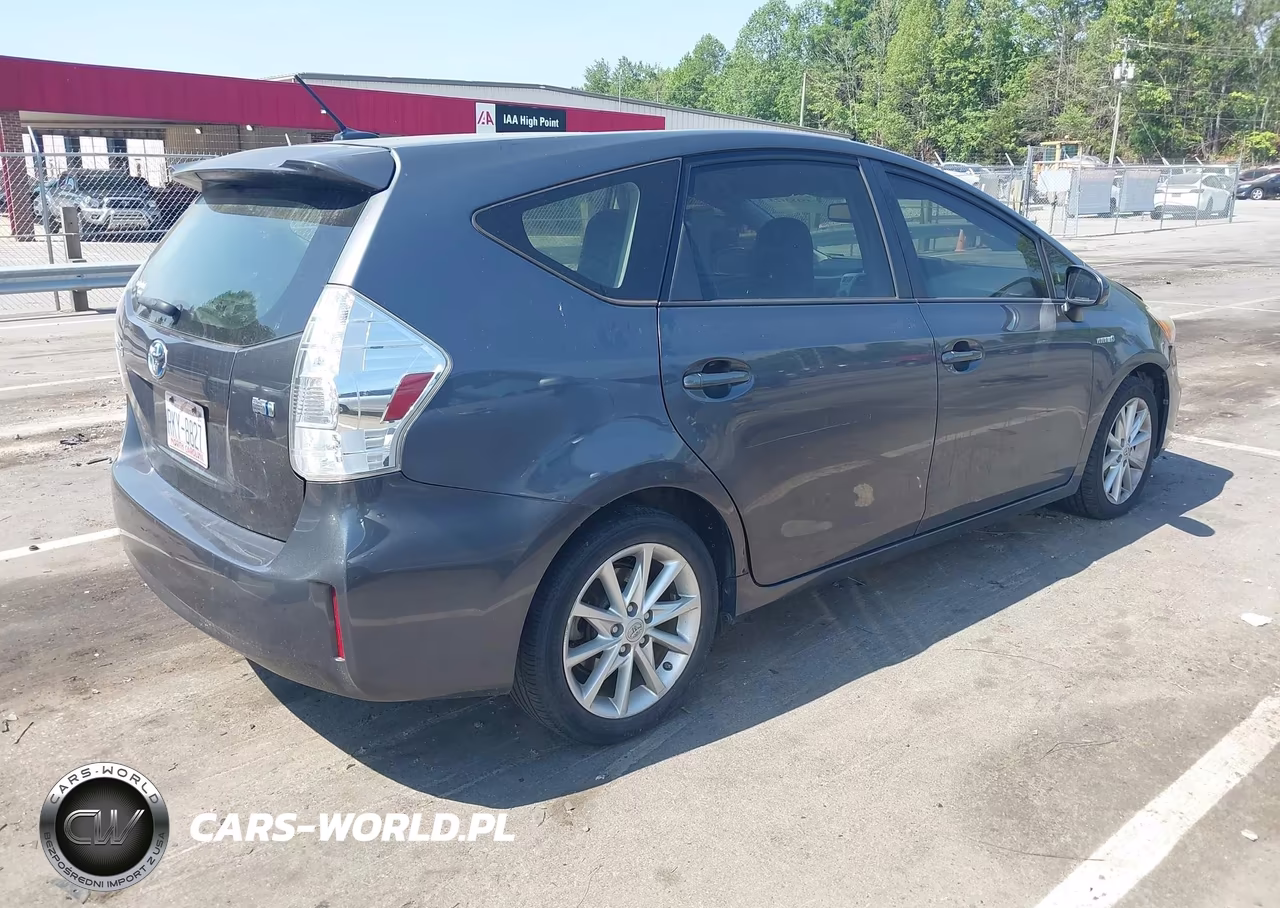 2013 Toyota Prius V Five VIN:JTDZN3EU8D3289820 - 4