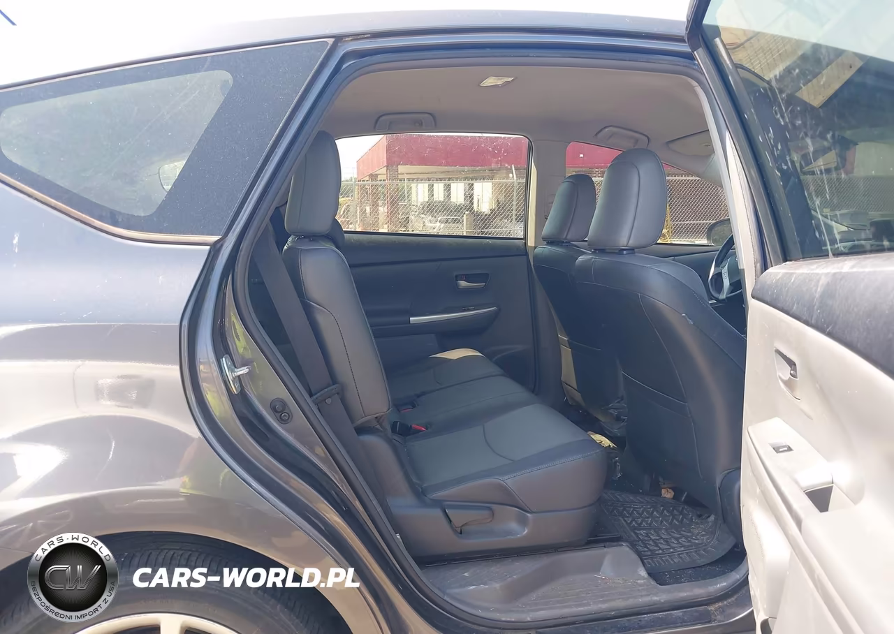 2013 Toyota Prius V Five VIN:JTDZN3EU8D3289820 - 8