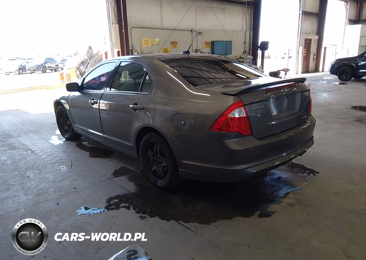 2010 Ford Fusion Se VIN:3FAHP0HA7AR361339 - 3