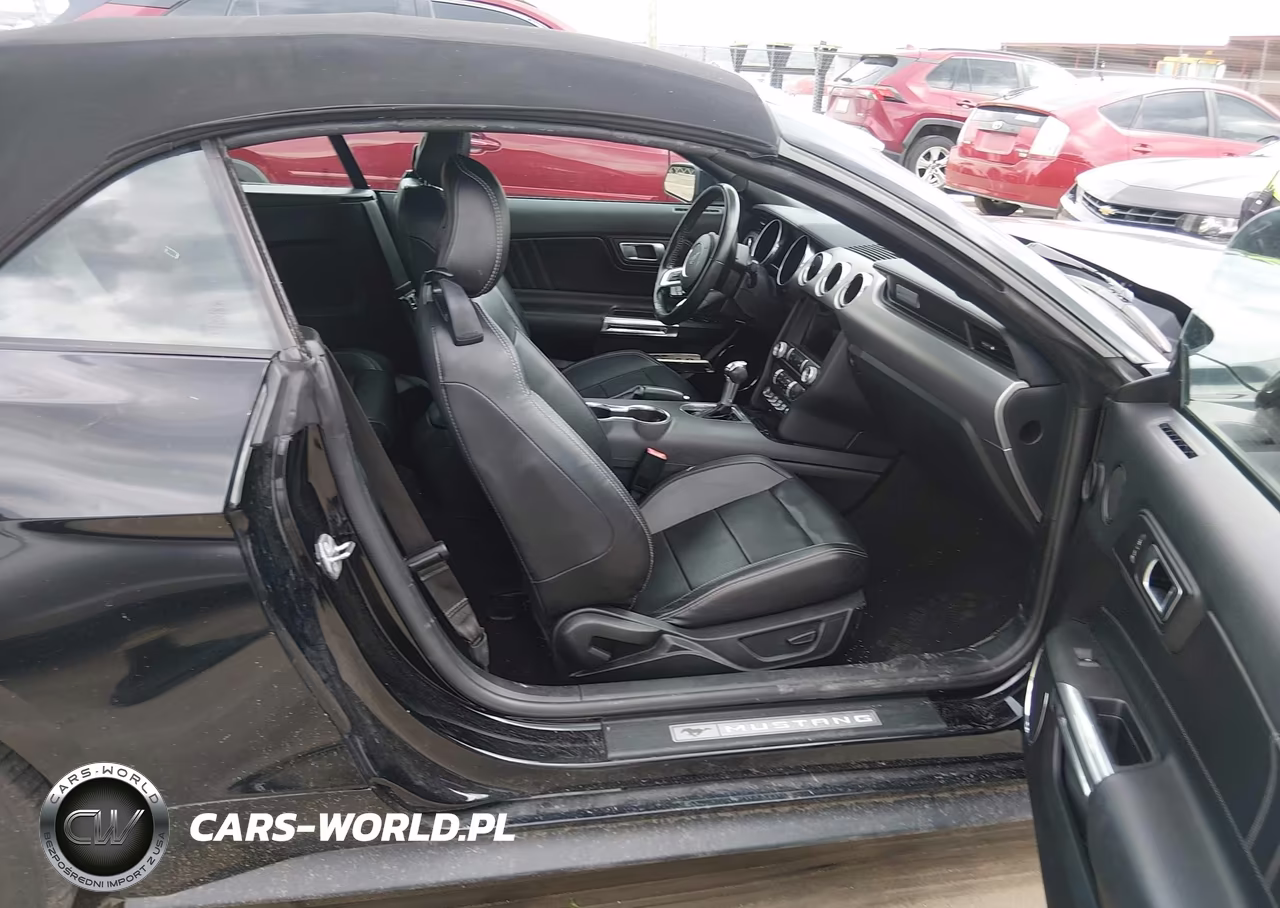 2022 Ford Mustang Ecoboost Premium VIN:1FATP8UH1N5103693 - 5