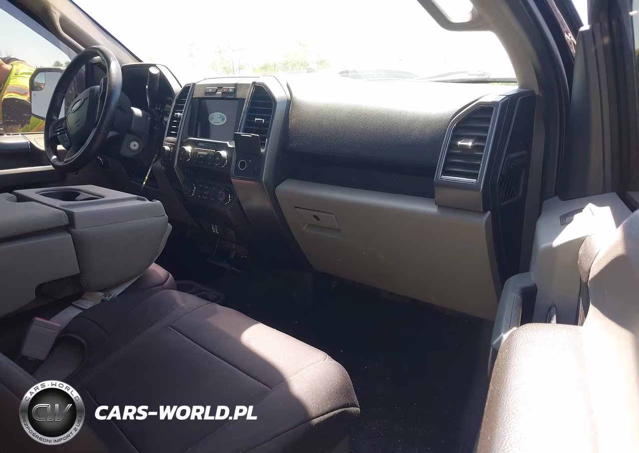 2018 Ford F-150 Xlt VIN:1FTEW1EP8JFE02962 - 5
