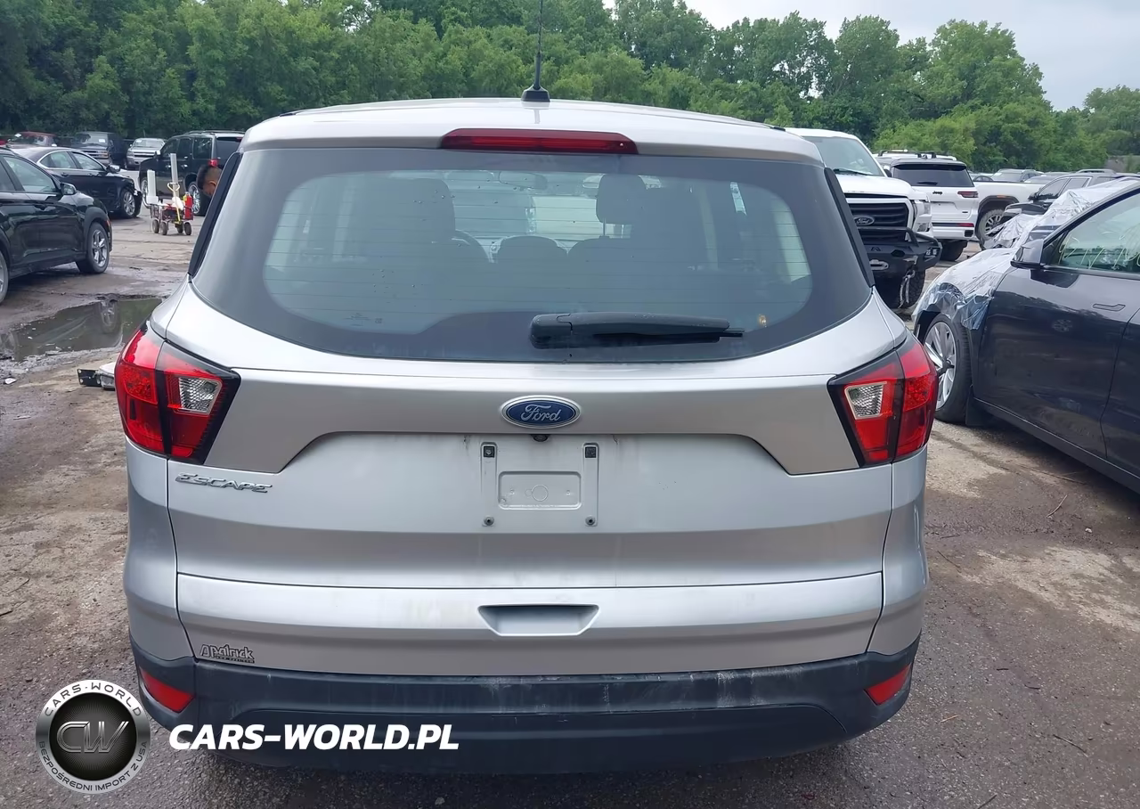 2019 Ford Escape S VIN:1FMCU0F75KUA76813 - 16