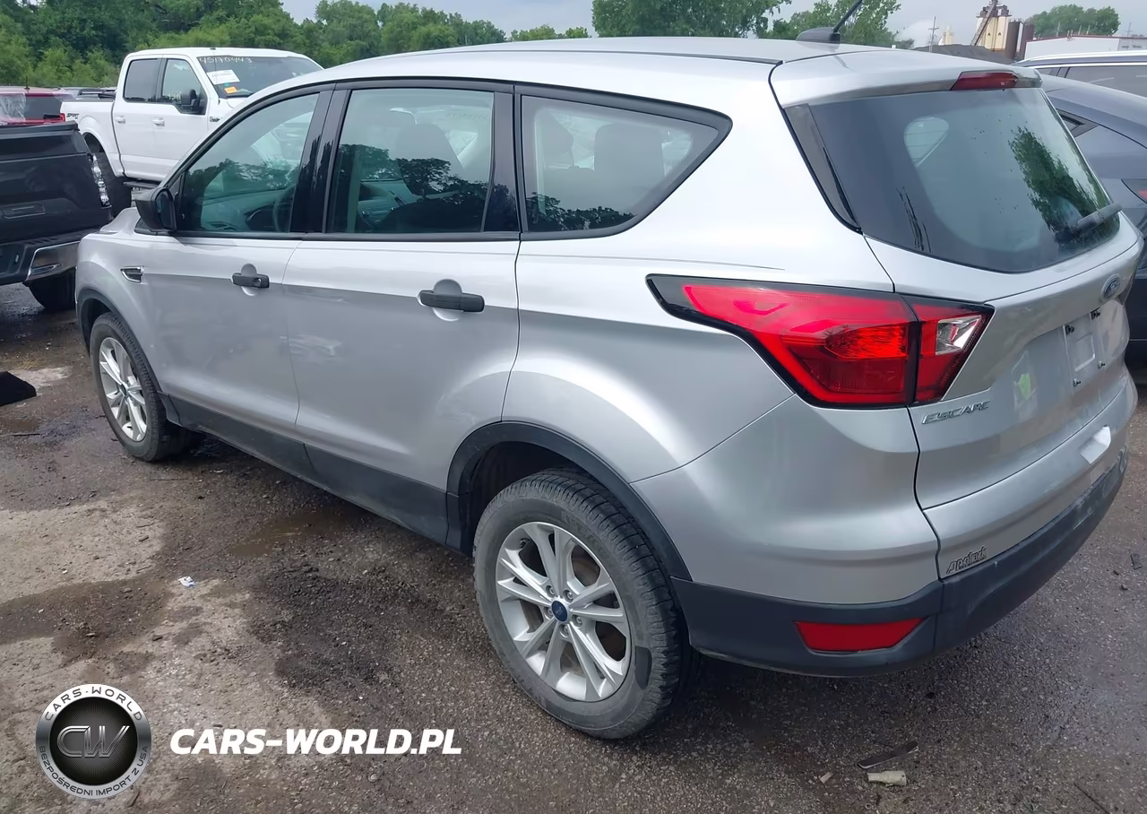 2019 Ford Escape S VIN:1FMCU0F75KUA76813 - 3