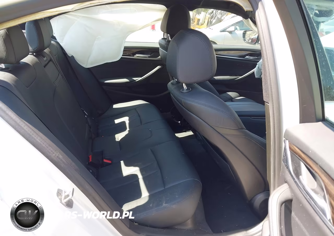 2019 BMW 530I VIN:WBAJA5C5XKBX86514 - 8