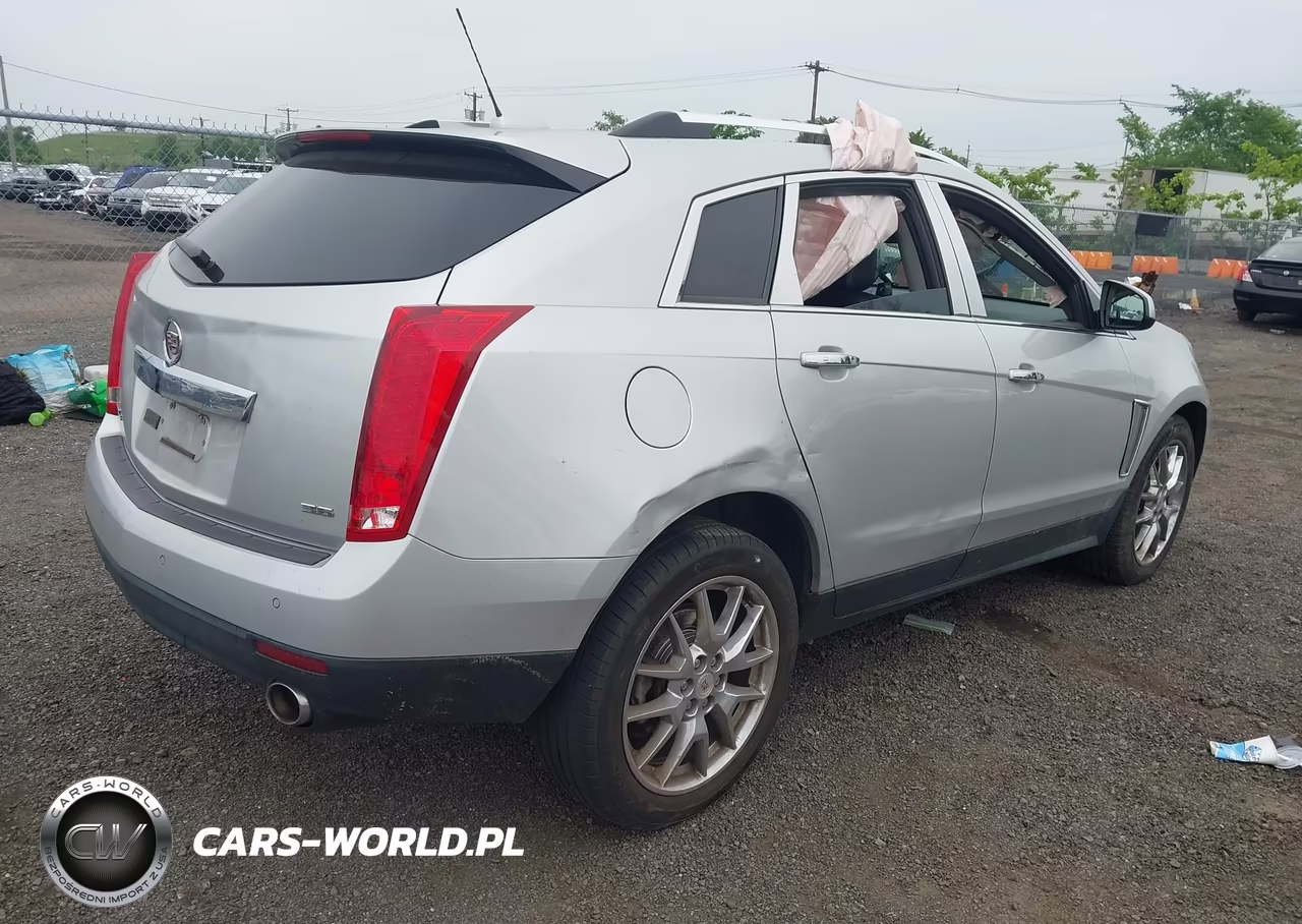 2015 Cadillac Srx Premium Collection VIN:3GYFNGE38FS519798 - 4