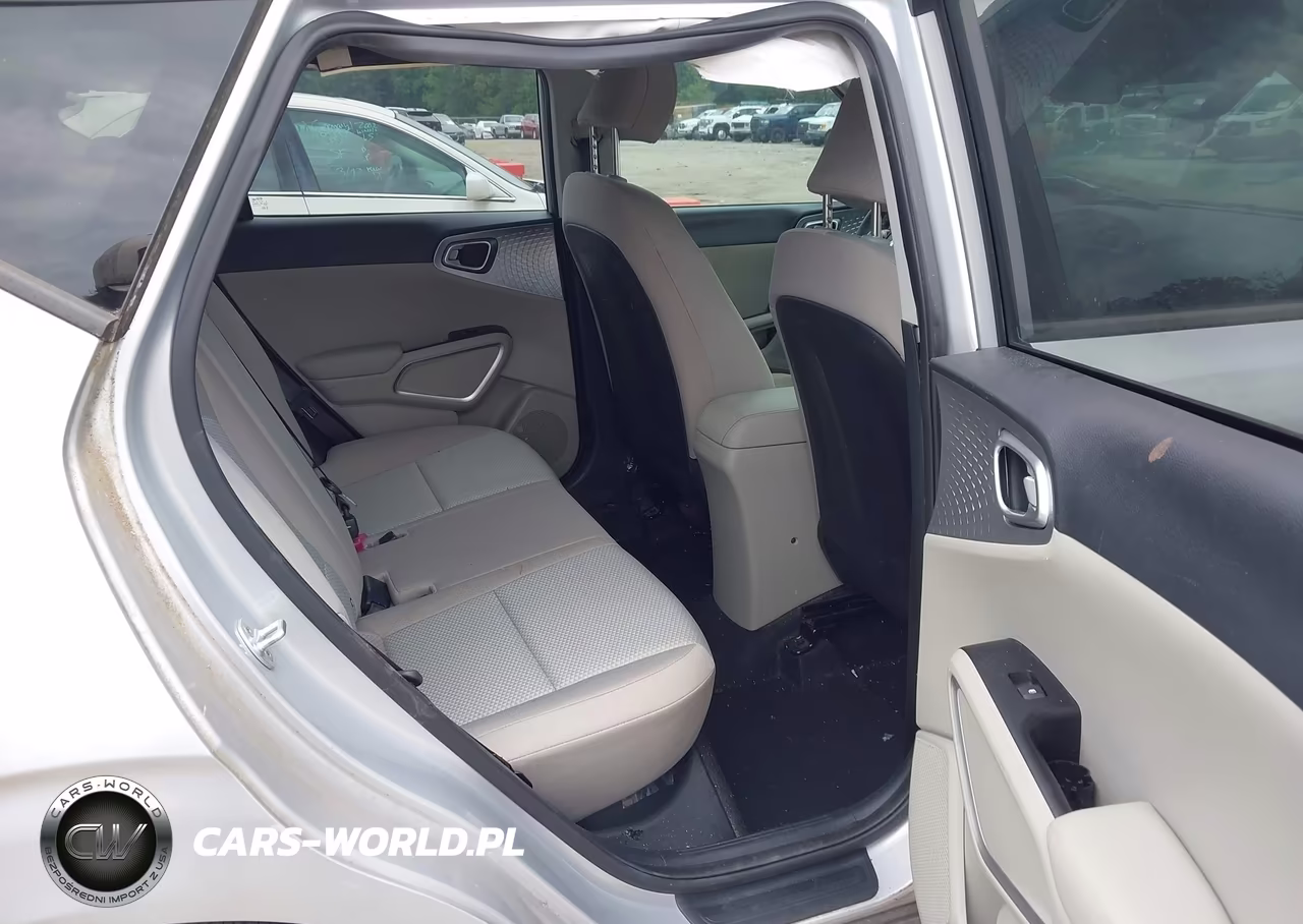 2020 Kia Soul Lx VIN:KNDJ23AU3L7001821 - 8