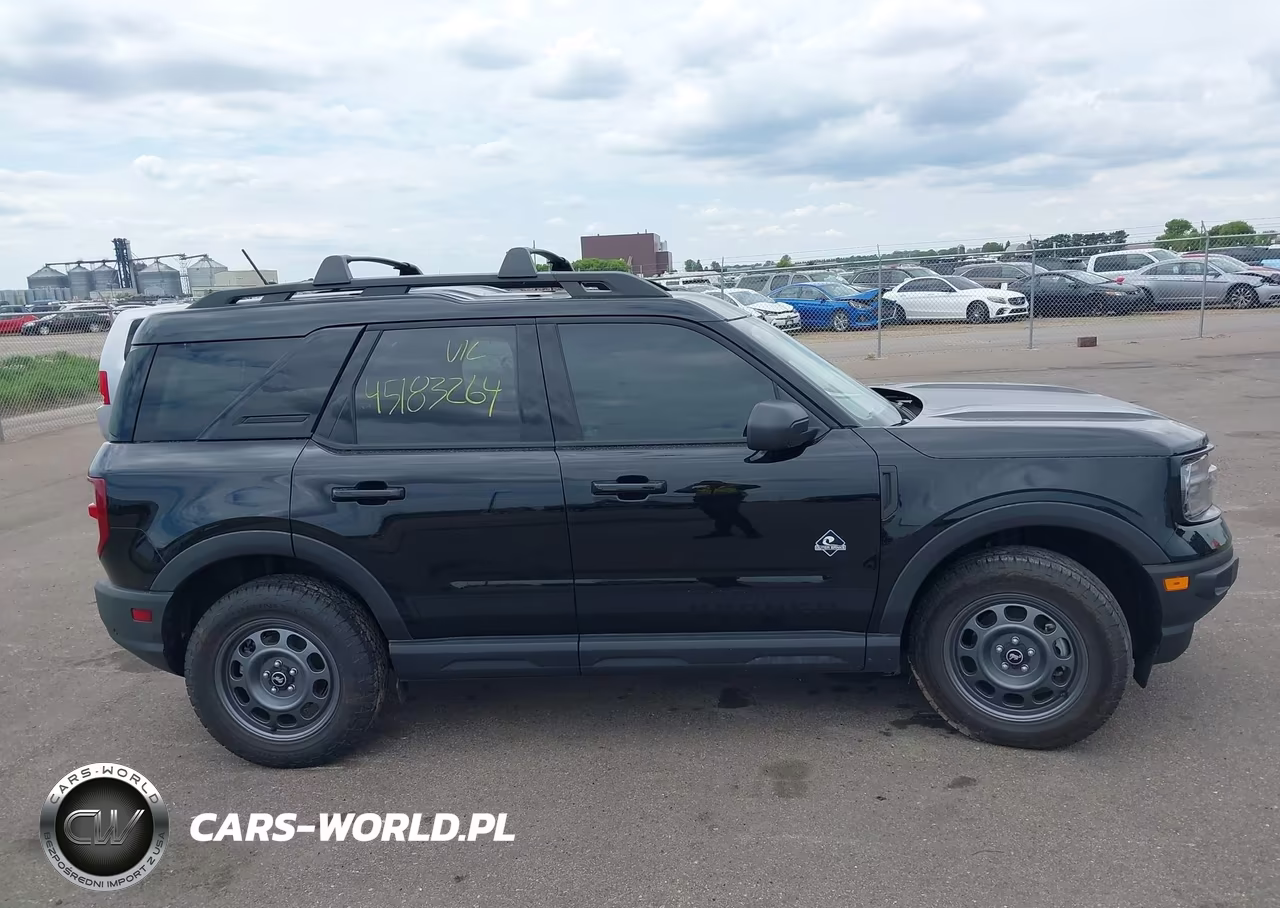 2023 Ford Bronco Sport Outer Banks VIN:3FMCR9C69PRE06615 - 13