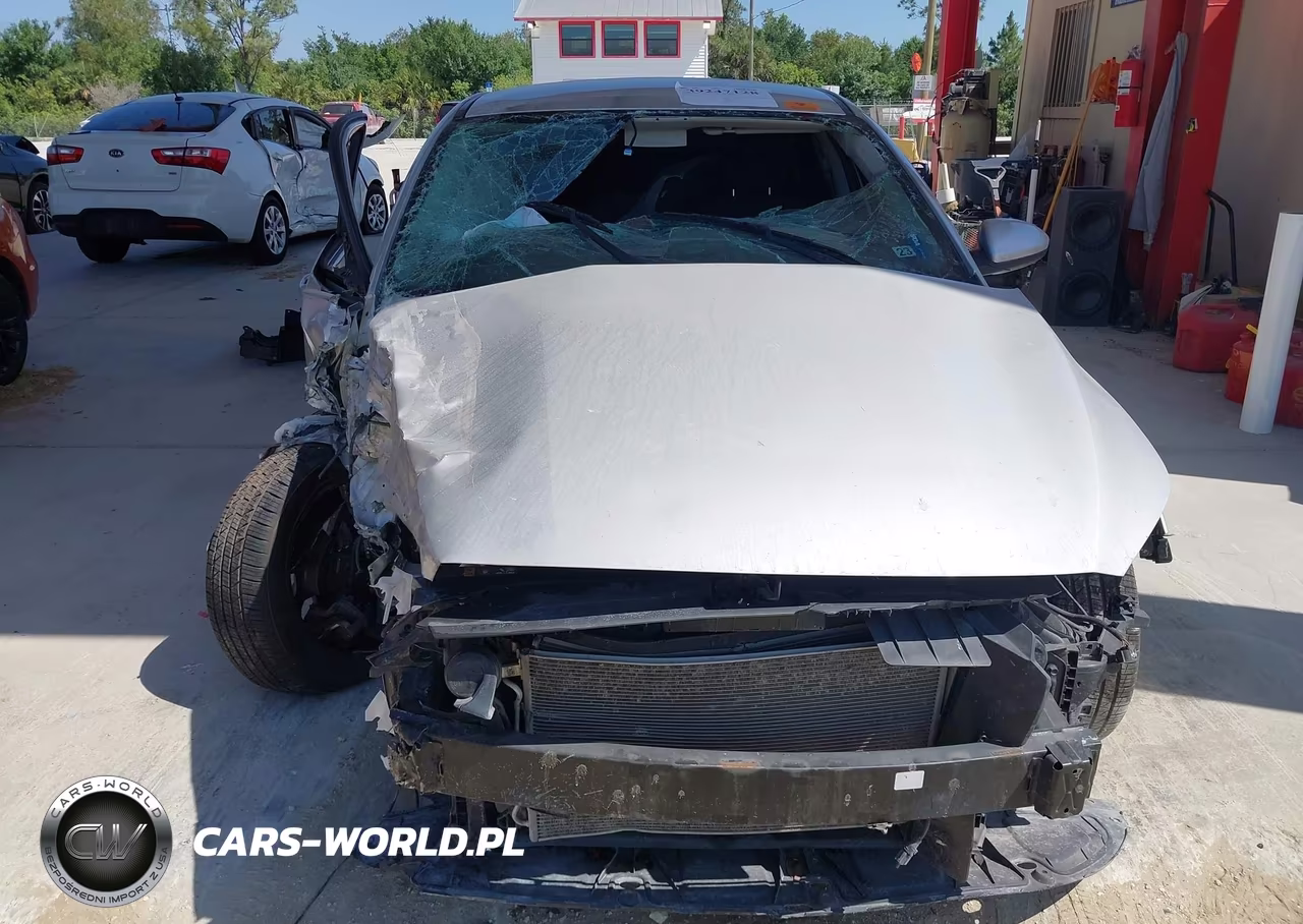 2020 Kia Forte Lxs VIN:3KPF24AD7LE207722 - 12