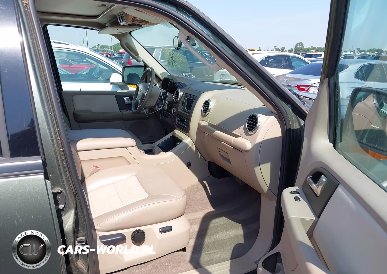 2004 Ford Expedition Eddie Bauer VIN:1FMFU18L64LA47228 - 5
