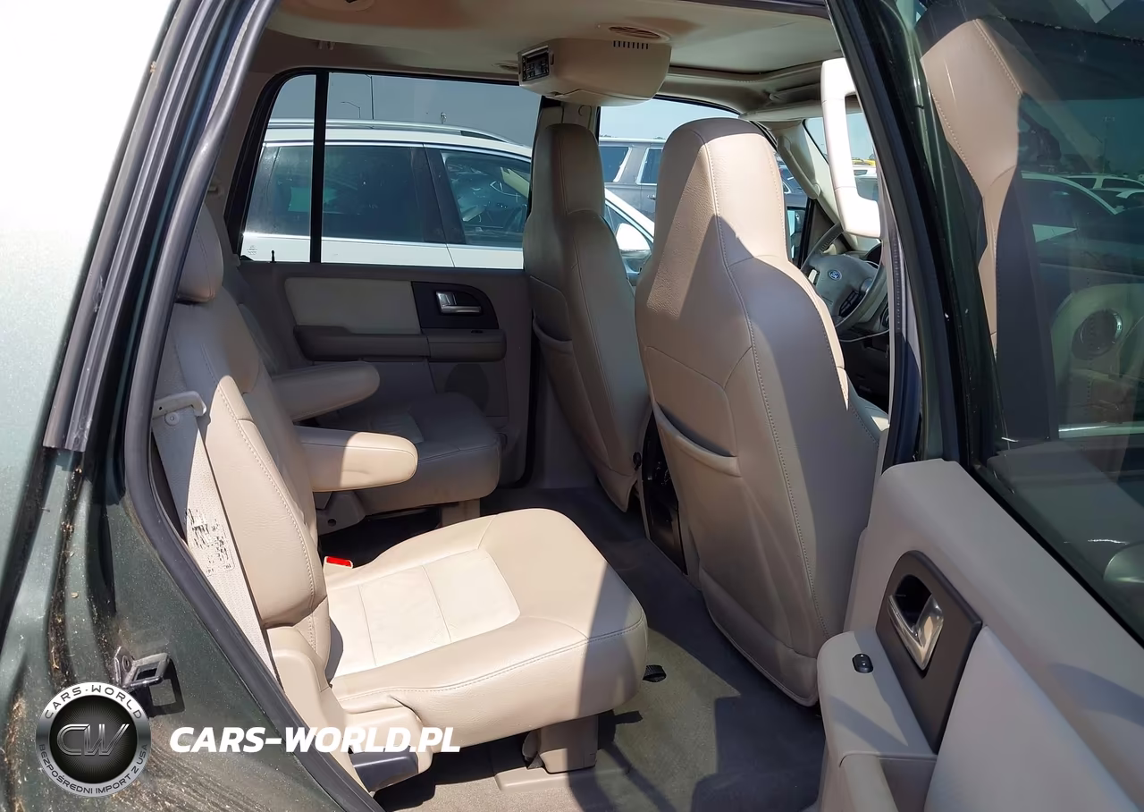 2004 Ford Expedition Eddie Bauer VIN:1FMFU18L64LA47228 - 8
