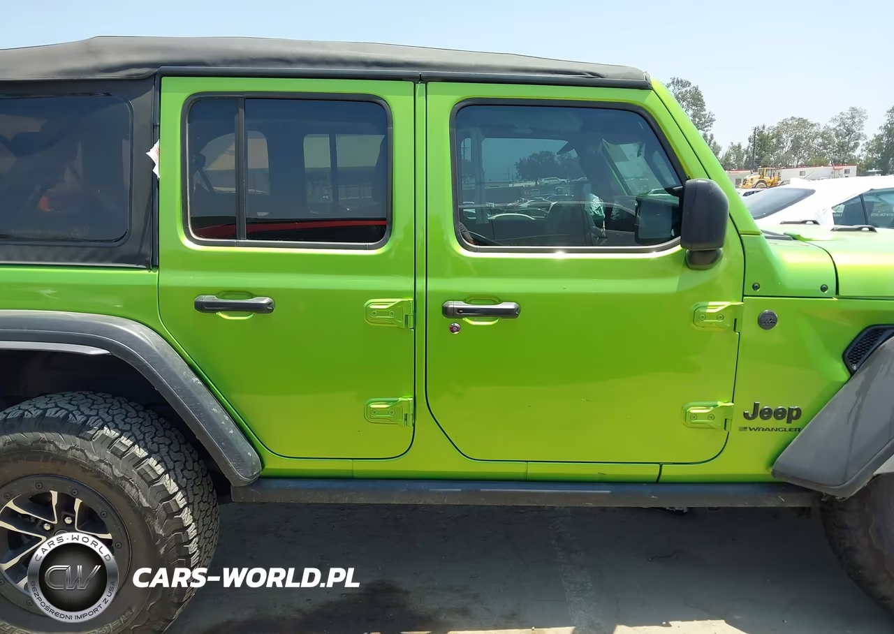 2025 Jeep Wrangler 4-Door Willys 4X4 VIN:1C4RJXDN4SW557044 - 13