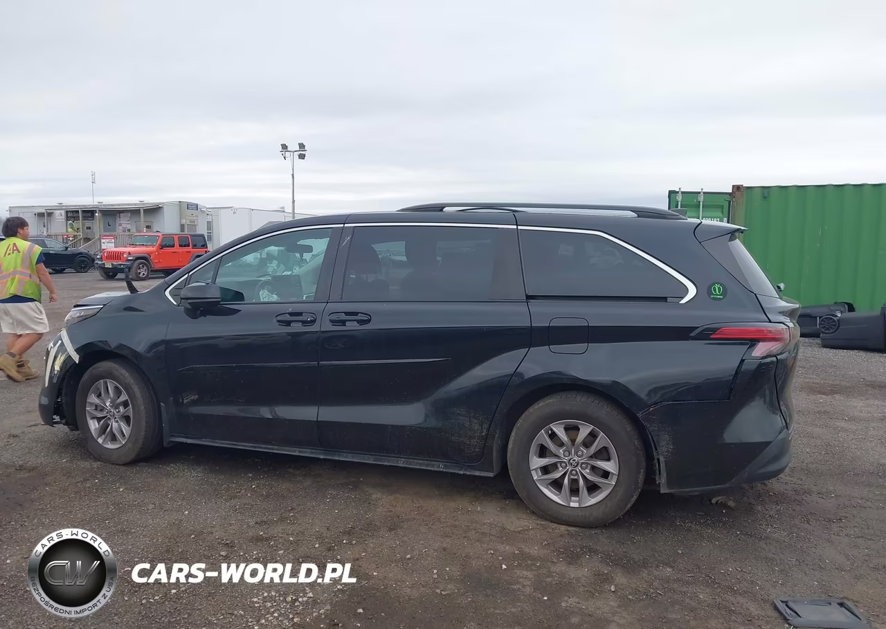 2022 Toyota Sienna Le VIN:5TDKRKECXNS087021 - 14