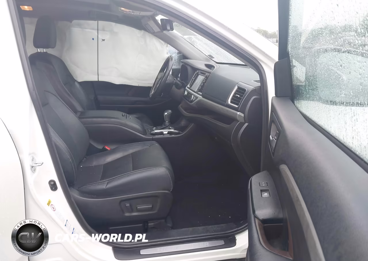 2017 Toyota Highlander Limited Platinum VIN:5TDDZRFH9HS419742 - 5