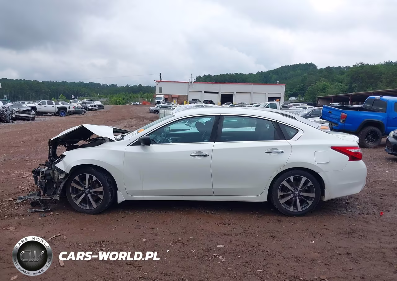 2016 Nissan Altima 2.5 Sr VIN:1N4AL3AP4GC200581 - 13