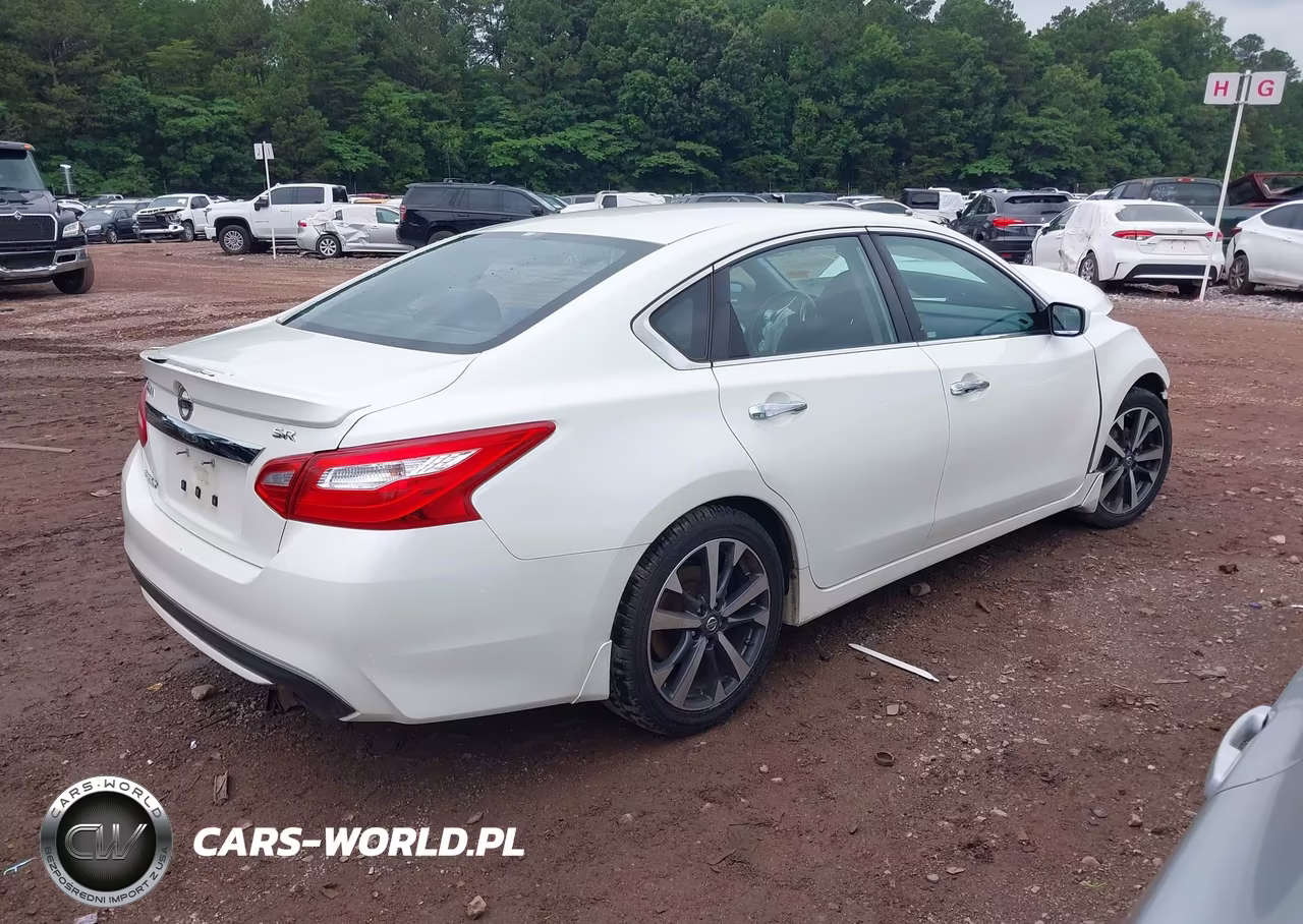 2016 Nissan Altima 2.5 Sr VIN:1N4AL3AP4GC200581 - 4