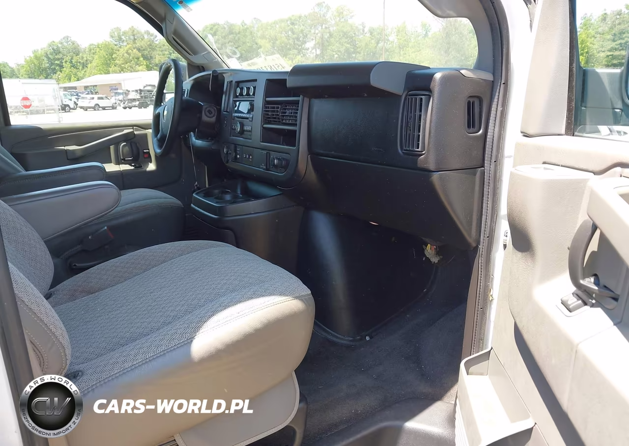 2016 Chevrolet Express 3500 Lt VIN:1GAZGPFG2G1296023 - 5