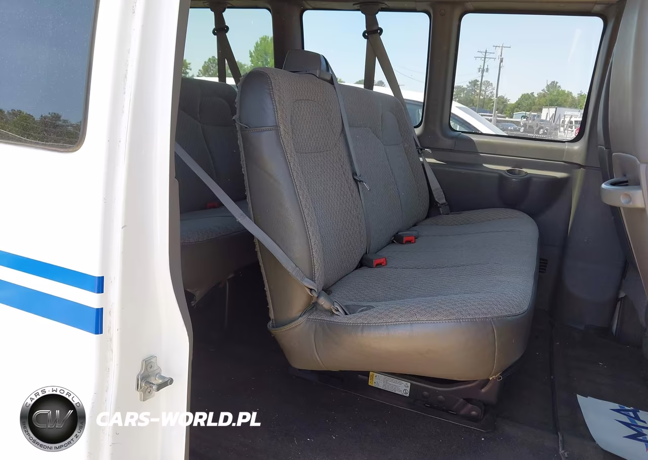 2016 Chevrolet Express 3500 Lt VIN:1GAZGPFG2G1296023 - 8