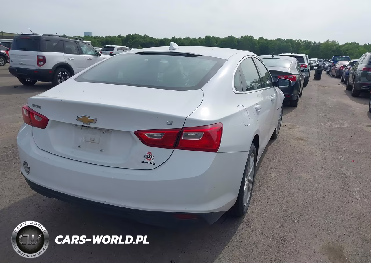 2017 Chevrolet Malibu 1Lt VIN:1G1ZE5ST1HF106679 - 4