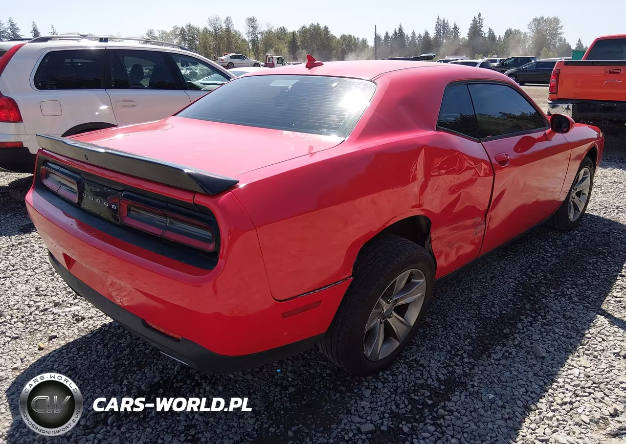 2015 Dodge Challenger Sxt Plus VIN:2C3CDZBG0FH733156 - 4